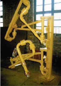 河北石家莊客戶定制采購的一批AL2543型汽車底部裝卸臂鶴管，已發(fā)往使用現(xiàn)場(1)