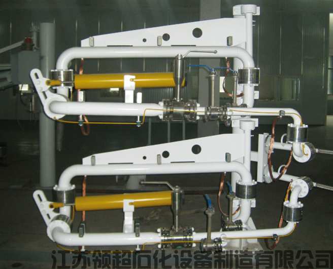 新疆阿克蘇客戶(hù)定制采購(gòu)的一批乙烯低溫裝卸臂（低溫鶴管）已通過(guò)物流發(fā)往使用現(xiàn)場(chǎng)(1)